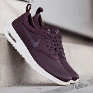 Nike Air Max Thea Women’s 7
